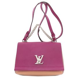 Bolsa de Ombro Lockme 2BB da Louis Vuitton