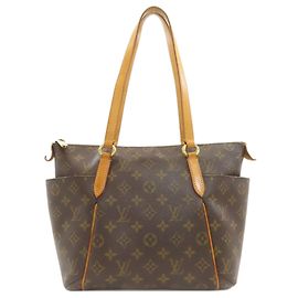 Tote Bag aus Monogramm-Canvas von Louis Vuitton