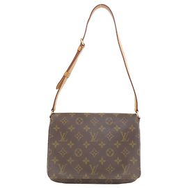 Borsa a Spalla Musette Tango M51257 di Louis Vuitton