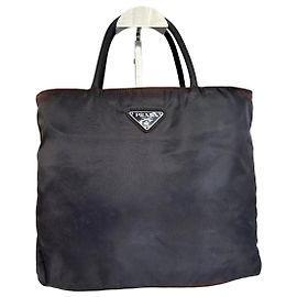 Borsa tote in nylon vintage Prada nera