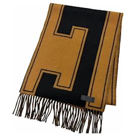 Sciarpa in cashmere con frange Clé de H di Hermès