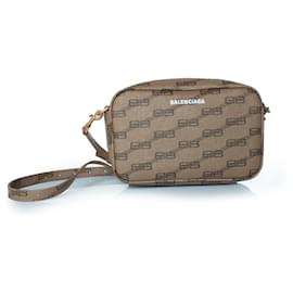 Borsa a tracolla con monogramma BB di Balenciaga in beige