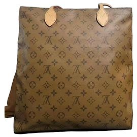 Louis Vuitton Borsa Tote Carry It in Pelle Marrone Graffiti