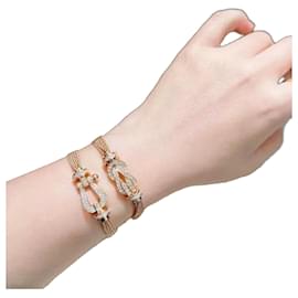 Bracciale Fred in Oro Rosa e Diamanti con Chiusura a Cavallo