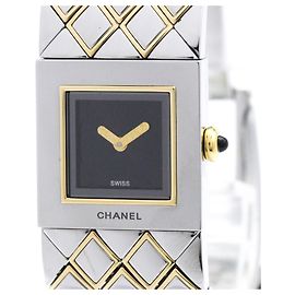 Relógio feminino CHANEL Matelassé em aço dourado 18K e quartzo H0475