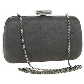 LOUIS VUITTON Bolso Clutch Minodiere Motard Monograma Gris M95802 LV Auth 175928V