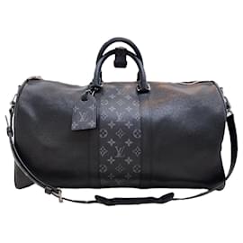 Louis Vuitton Borsa Keepall Bandoulière e Borsa a Spalla