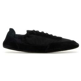 Prada Kollapsbare Sneakers aus Nylon und Wildleder