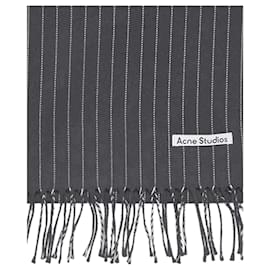 Sciarpa in lana a righe cucite Acne Studios grigia
