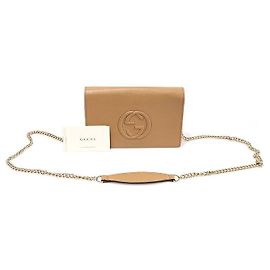 Gucci Mini borsa a tracolla in pelle beige Soho WOC con catena