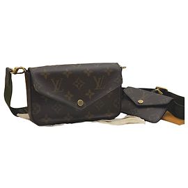 Louis Vuitton Pochette Strap and Go Mini Borsa a Spalla
