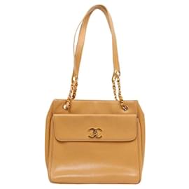 Chanel Borsa a spalla con catena CC beige