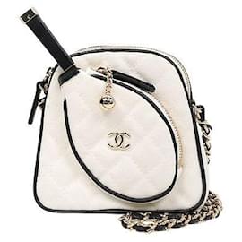 Chanel Mini borsa a tracolla a forma di racchetta da tennis bianca