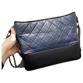 Borsa Chanel Wanderer Media Blu in Pelle con Catena Nera