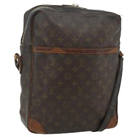 LOUIS VUITTON Bolsa de Hombro Monogram Danube GM M45262 LV Auth bs34719