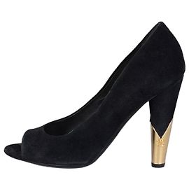 Pumps aperti in suede nero con dettagli dorati Chanel Taglia 40 Usati