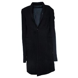 Rick Owens, cappotto minimalista in lana nera