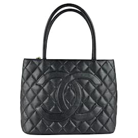 Borsa Chanel Reissue Tote in pelle caviar nera