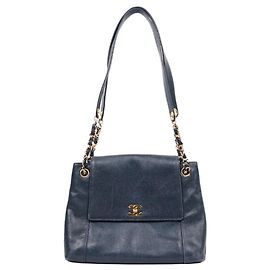 Chanel Borsa a tracolla con catena Caviar CC blu navy
