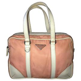 Prada Handtasche aus Nylon und Leder
