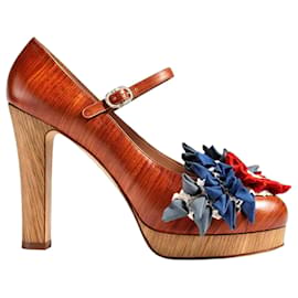 Tacchi Chanel 10P Runway Piattaforma Floreale Mary Jane, Legno Multicolor