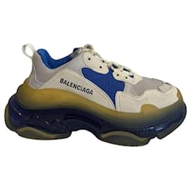 Balenciaga triple S