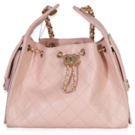 Borsa hobo Chanel 25 in caviar trapuntato rosa