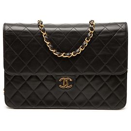 Chanel Noir Moyen CC Matelassé en Agneau Simple Rabat