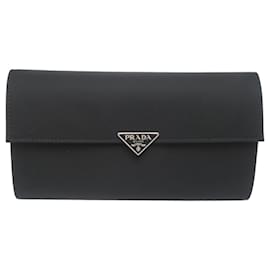 Billetera de nylon Prada con solapa