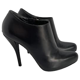 Tacchi in pelle nera Christian Dior