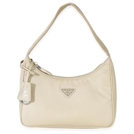 Borsa Mini Re-Edition 2000 in Re-Nylon Beige di Prada