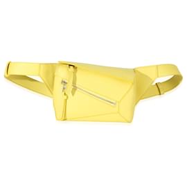 Loewe Mini Puzzle Edge Bumbag in pelle di vitello gialla