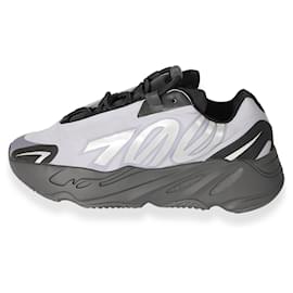 Adidas Yeezy Boost 700 MNVN 'Geode'