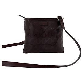 Borsa a spalla mini in pelle con stampa logo GG Gucci in tutta la parte