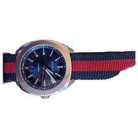Orologio Gucci G-Timeless con Cinturino Web