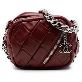 Borsa a tracolla in pelle di agnello trapuntata rossa CC di Chanel