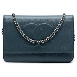 Portafoglio Chanel Blue CC in Caviar con Catena