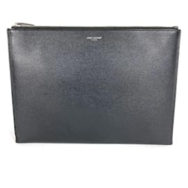 Clutch de couro preto Saint Laurent