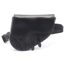 Borsa a vita Mini CD Diamond Saddle di Christian Dior