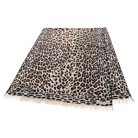 Sciarpa in seta con stampa leopardata Hermès