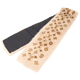 Sciarpa Tippet in visone Monogram Louis Vuitton