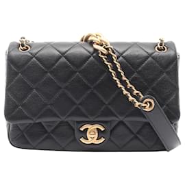 Chanel Black CC gestepptes Lammleder mit Kontrastnähten Single Flap