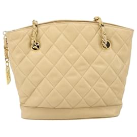 Chanel Vintage CC Chain Shopper in pelle trapuntata