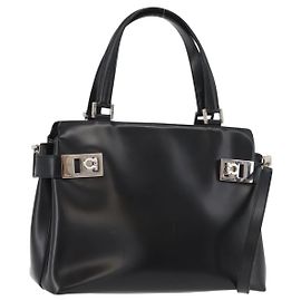 Borsa a mano Salvatore Ferragamo Gancini in pelle 2way nera argento Auth ka4192