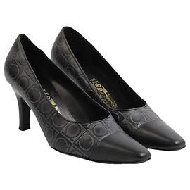 Décolleté Salvatore Ferragamo Nere Monogramma Gancini
