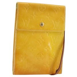 LOUIS VUITTON Monogram Vernis Kenmare Pouch Lime Yellow M91062 LV Auth bs34726A