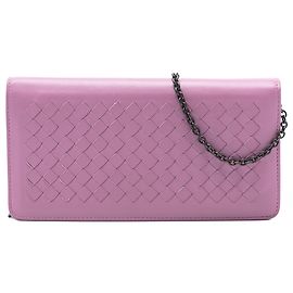 Portafoglio Continental con catena in nappa Intrecciato viola Bottega Veneta