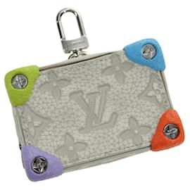 LOUIS VUITTON Taurillon Clemence Climbing Pouch Gray MP3383 LV Auth 177975M