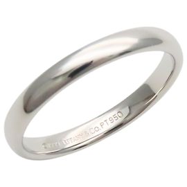 Anel de banda Classic em platina Tiffany & Co.