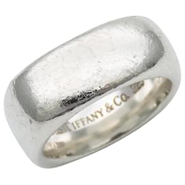 Tiffany & Co. Square Cushion Band Ring in Silver 925